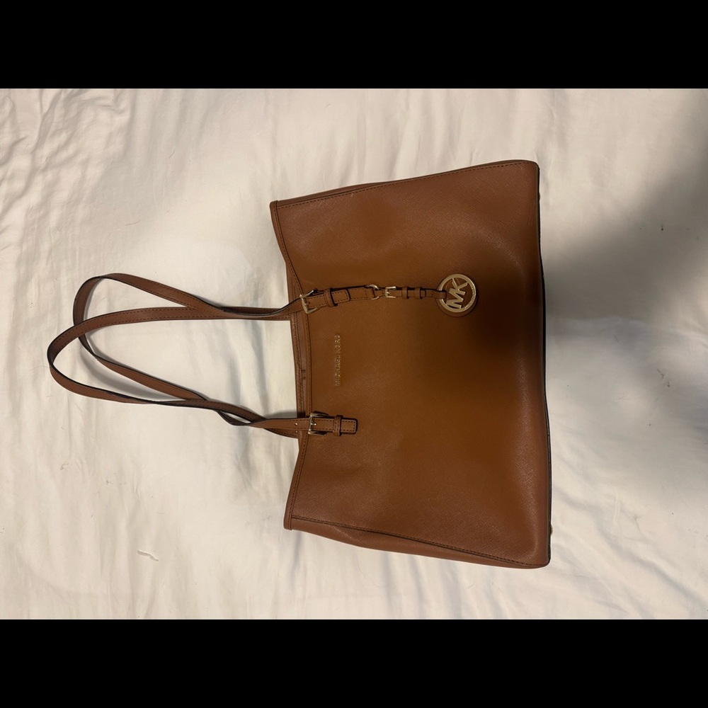 Michael Kors outlet tote bag